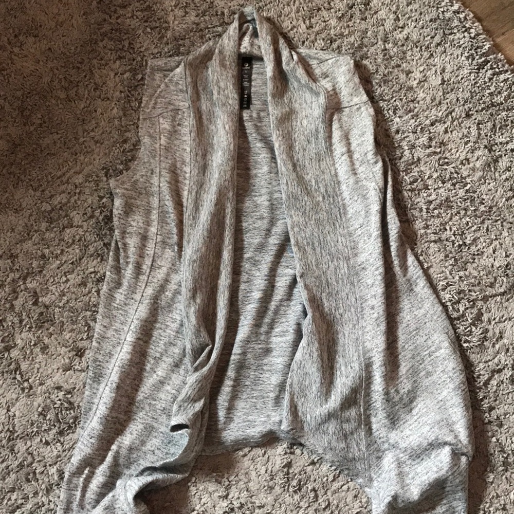 Grey sleeveless Cardigan